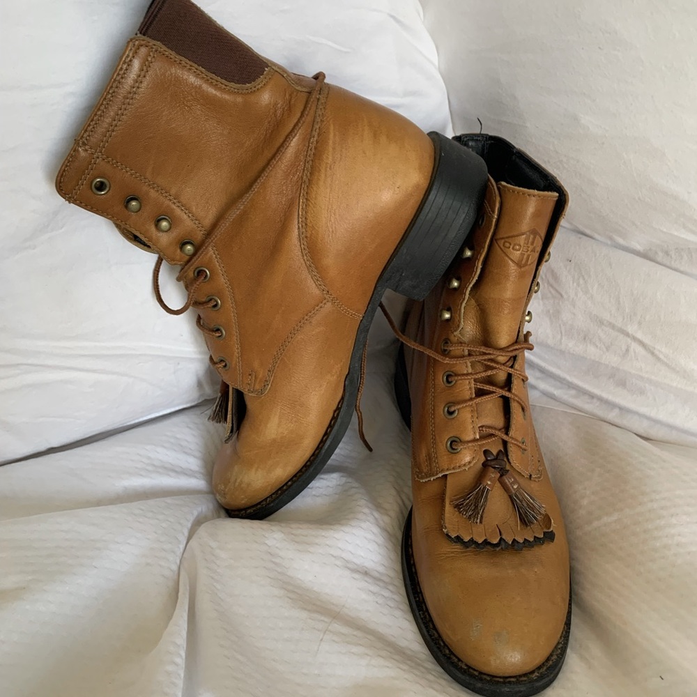 Adorable Ariat Boots!!!